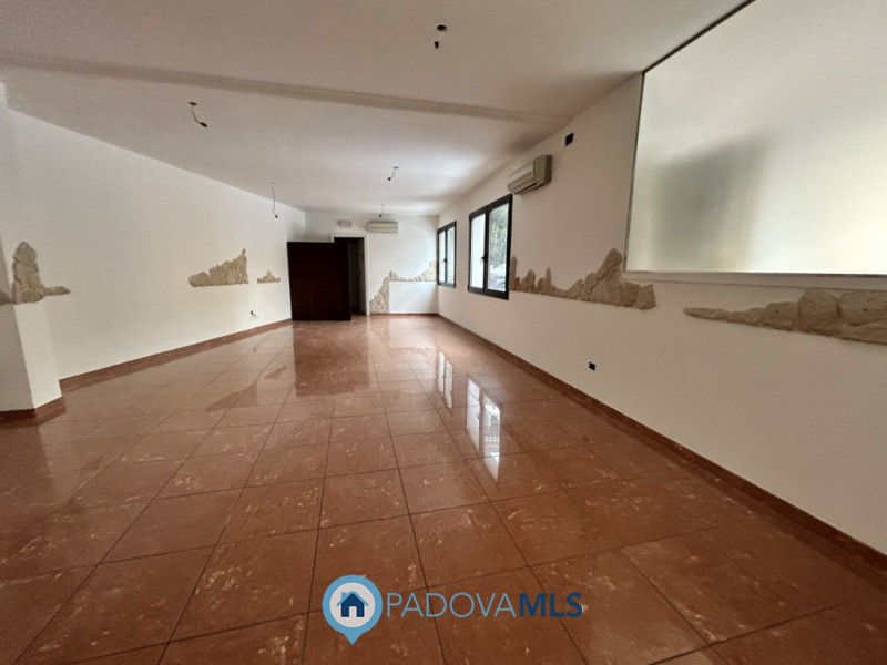 casa indipendente in vendita a Padova in zona Ponte di Brenta