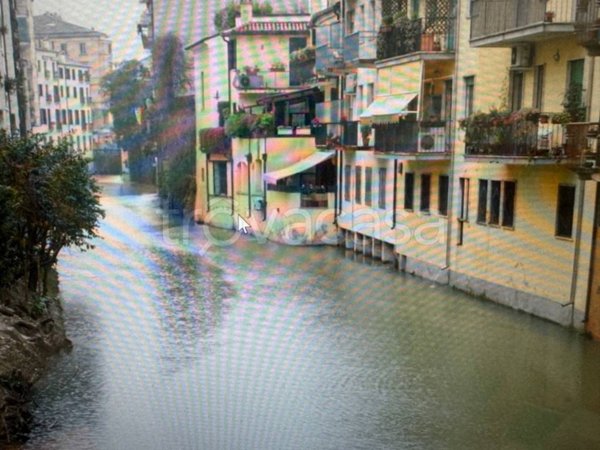 appartamento in vendita a Padova in zona Centro Storico