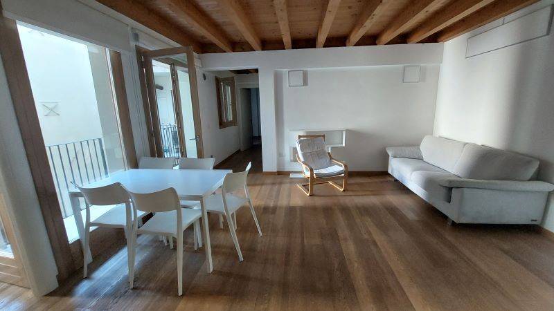 appartamento in vendita a Padova in zona Savonarola