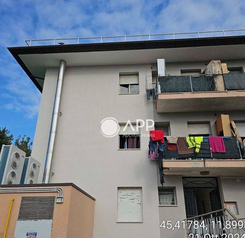 appartamento in vendita a Padova in zona Pio X