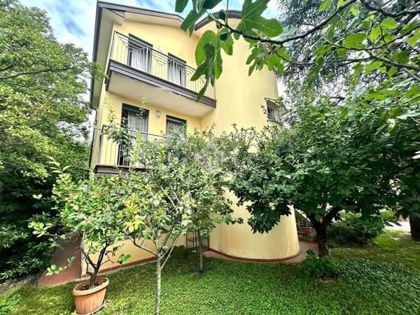 casa indipendente in vendita a Padova in zona Porta Trento
