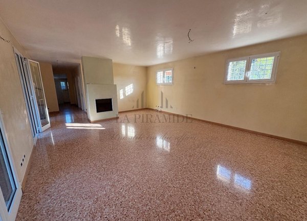 casa indipendente in vendita a Padova in zona San Carlo