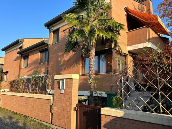 casa indipendente in vendita a Padova in zona Mandria
