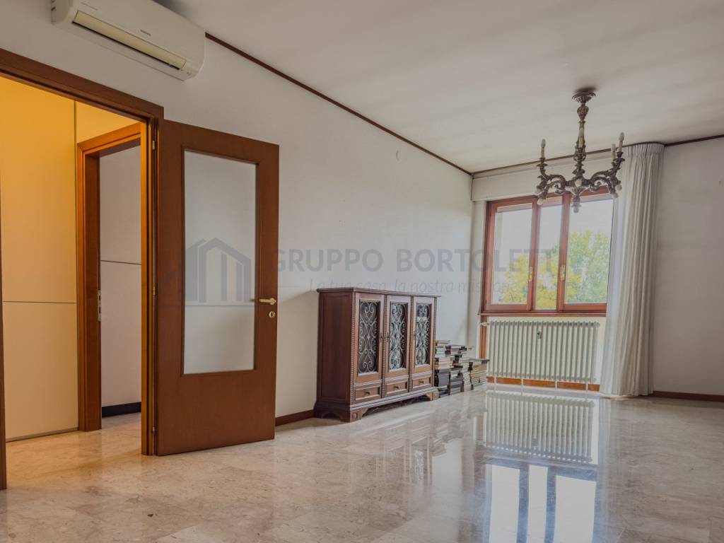 appartamento in vendita a Padova in zona Sacra Famiglia