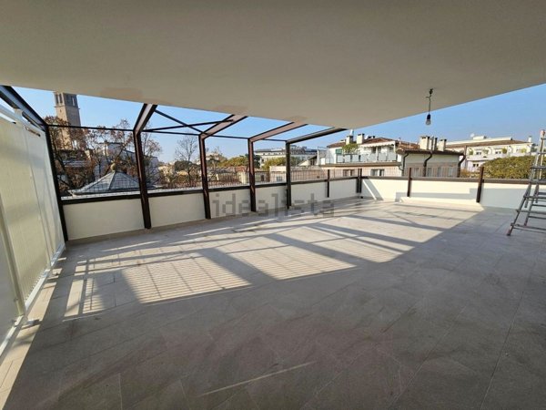 appartamento in vendita a Padova in zona Savonarola