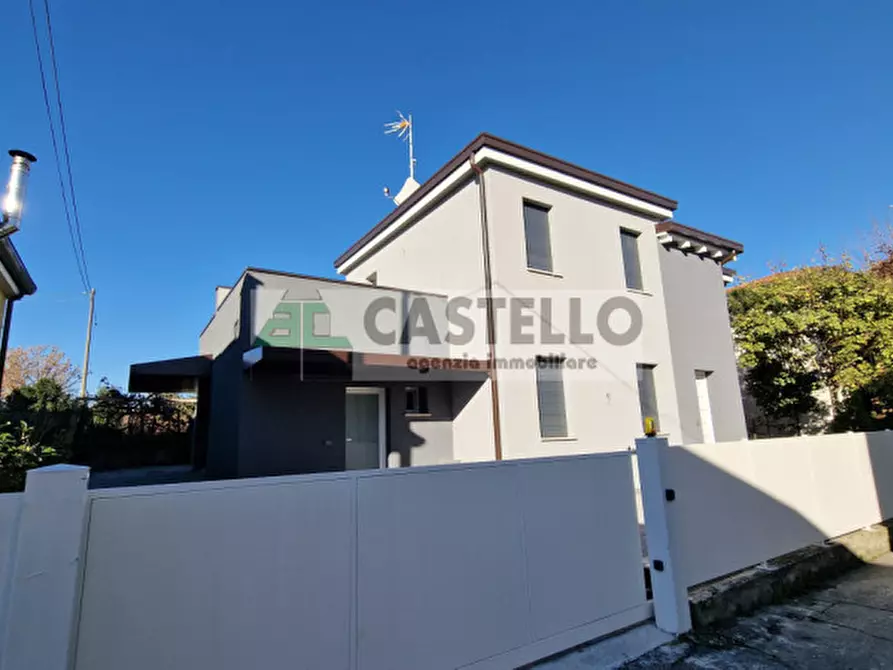 casa indipendente in vendita a Padova in zona Stanga
