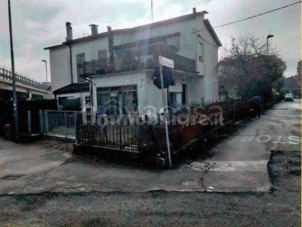 casa indipendente in vendita a Padova