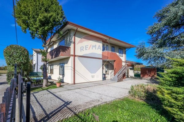 casa indipendente in vendita a Padova in zona Mandria