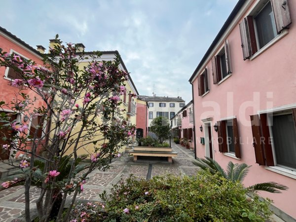 casa semindipendente in vendita a Padova in zona Centro Storico
