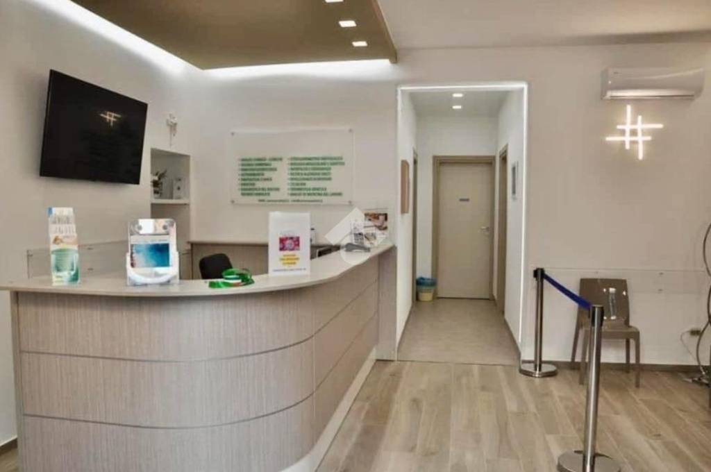 negozio in vendita a Padova in zona Torre