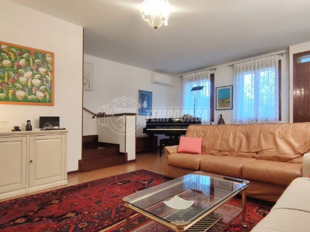 casa indipendente in vendita a Padova in zona Montà