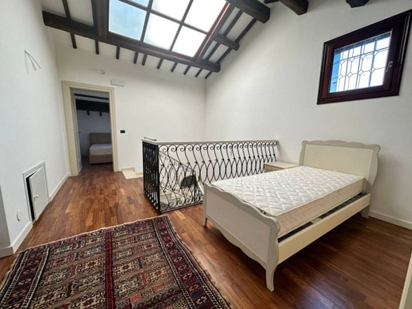 casa indipendente in vendita a Padova in zona Centro Storico