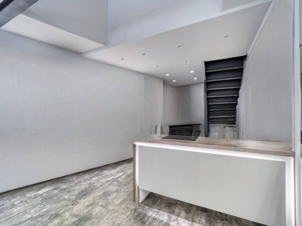 negozio in vendita a Padova in zona Centro Storico