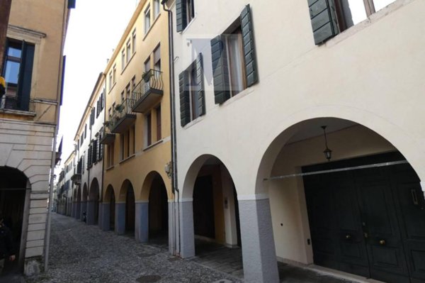 appartamento in vendita a Padova in zona Centro Storico