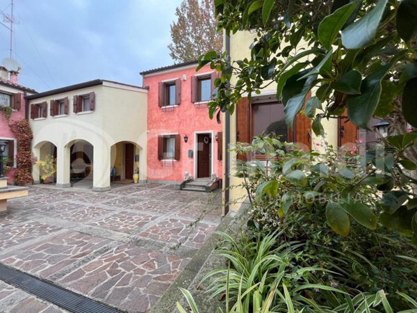 casa indipendente in vendita a Padova in zona Centro Storico