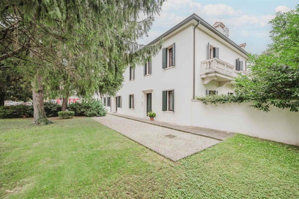 casa indipendente in vendita a Padova