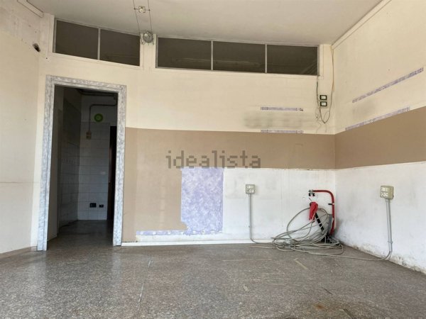negozio in vendita a Padova in zona Guizza