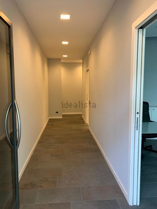 ufficio in vendita a Padova in zona Bassanello