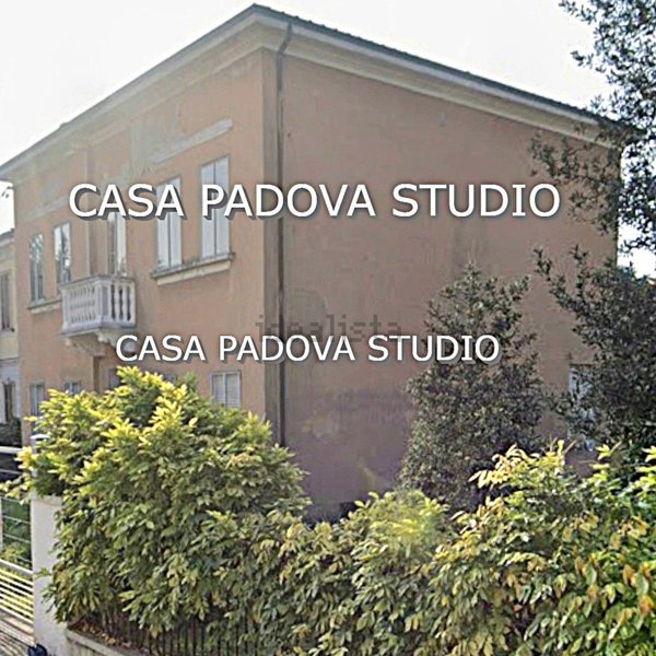 casa indipendente in vendita a Padova in zona Arcella