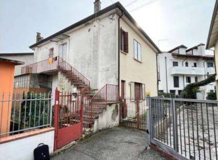casa indipendente in vendita a Padova in zona San Bellino