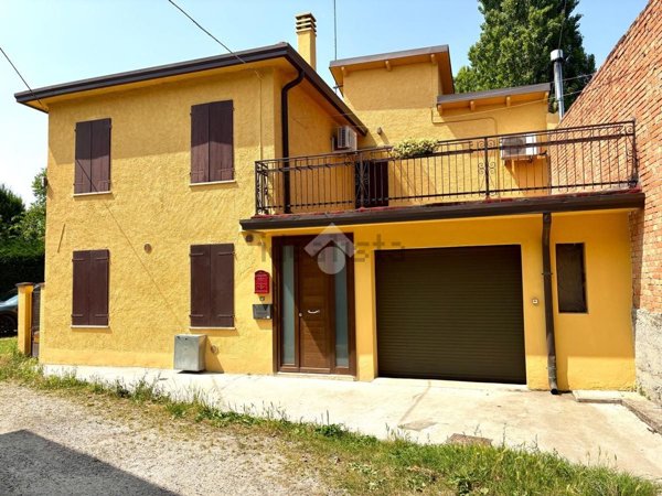 casa indipendente in vendita a Padova