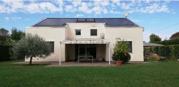 casa indipendente in vendita a Padova in zona Mortise
