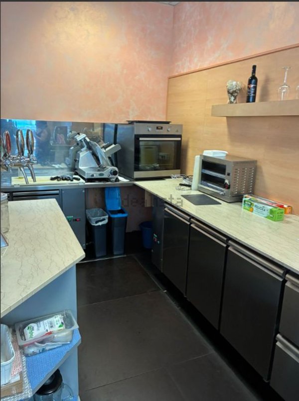 locale di sgombero in vendita a Padova in zona San Lazzaro