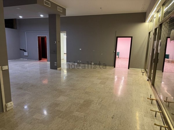 negozio in vendita a Padova