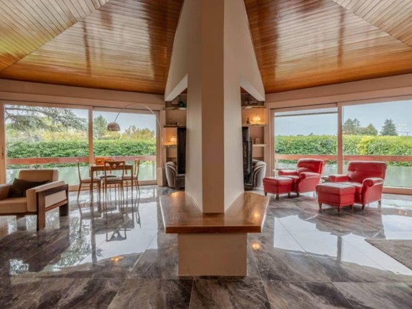 casa indipendente in vendita a Padova in zona Sacra Famiglia