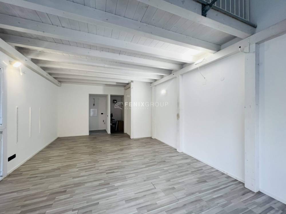 negozio in vendita a Padova