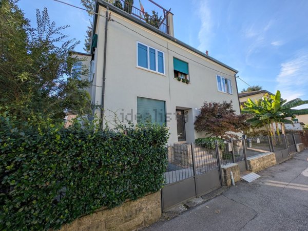 casa indipendente in vendita a Padova in zona Arcella