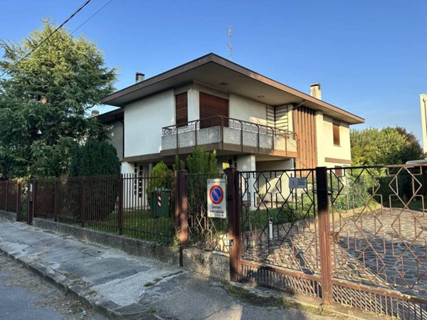 casa indipendente in vendita a Padova in zona Guizza