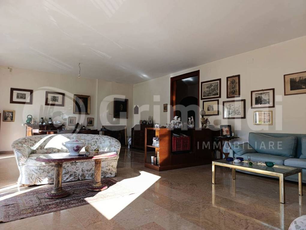 appartamento in vendita a Padova in zona Savonarola