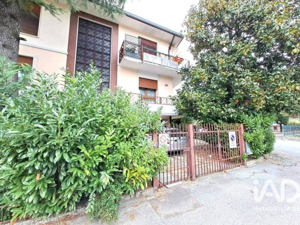 casa indipendente in vendita a Padova in zona Sacra Famiglia