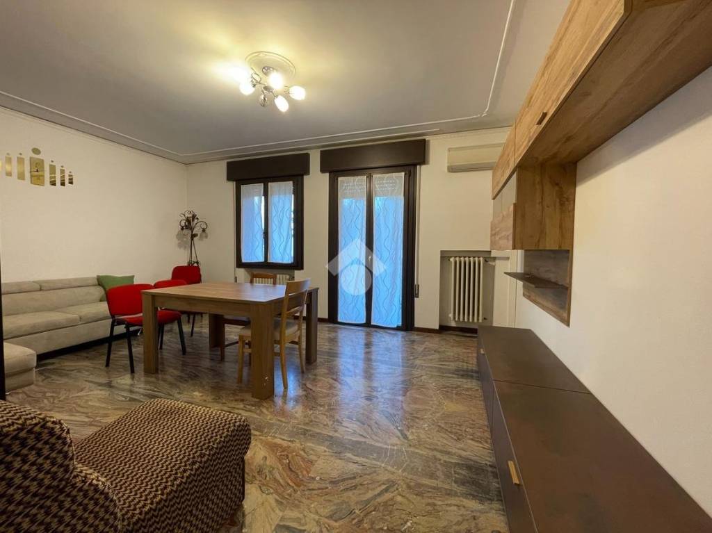 appartamento in vendita a Padova in zona Brentelle