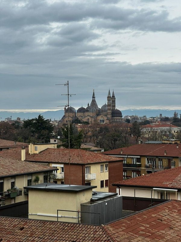 appartamento in vendita a Padova in zona Sant'Osvaldo / Santa Rita