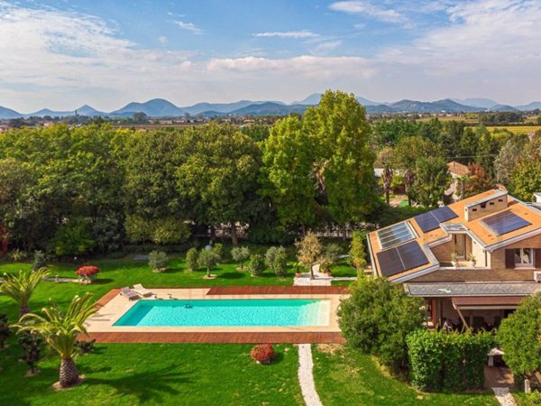 casa indipendente in vendita a Padova in zona Santa Croce