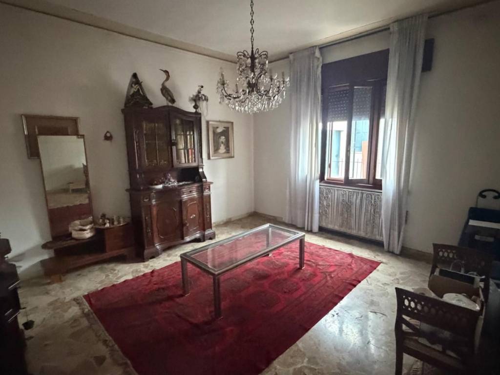 casa indipendente in vendita a Padova in zona Montà