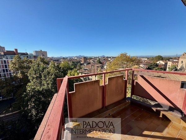 appartamento in vendita a Padova in zona Centro Storico