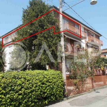 appartamento in vendita a Padova in zona Sant'Osvaldo / Santa Rita