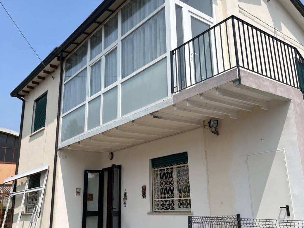 casa indipendente in vendita a Padova in zona Camin / Granze