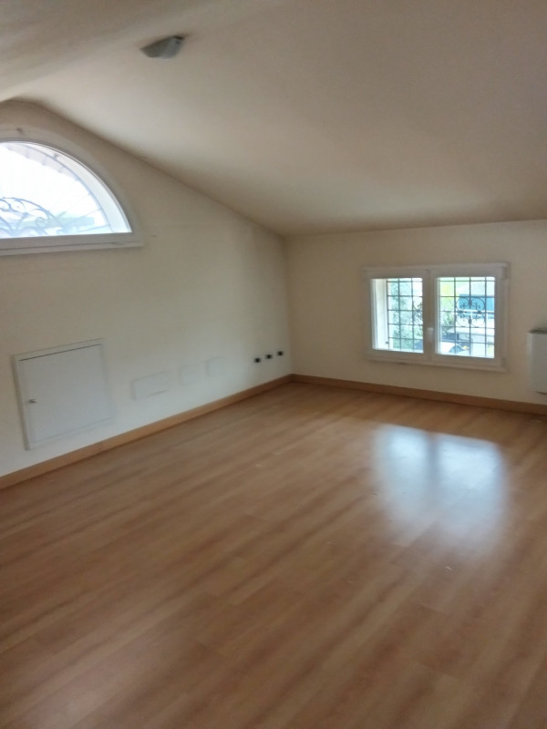 casa indipendente in vendita a Padova in zona San Carlo