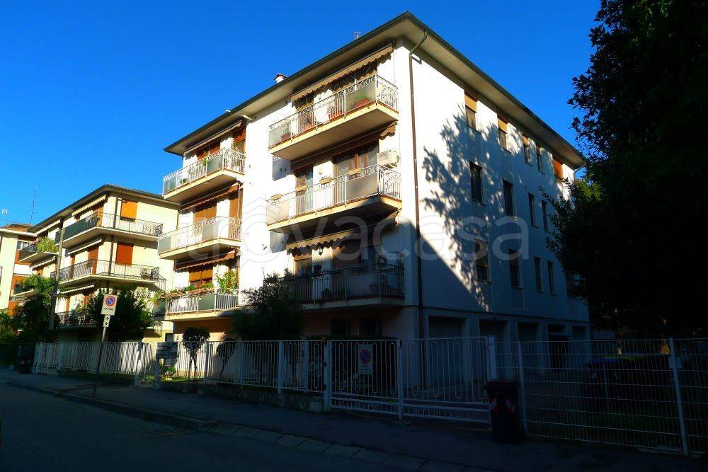 appartamento in vendita a Padova in zona Brentelle