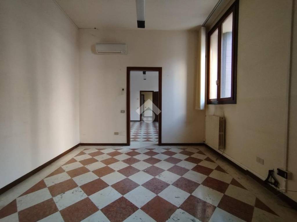 appartamento in vendita a Padova in zona Savonarola