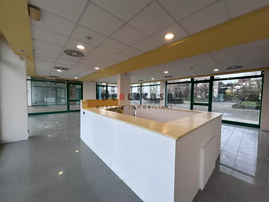 negozio in vendita a Padova in zona Stanga