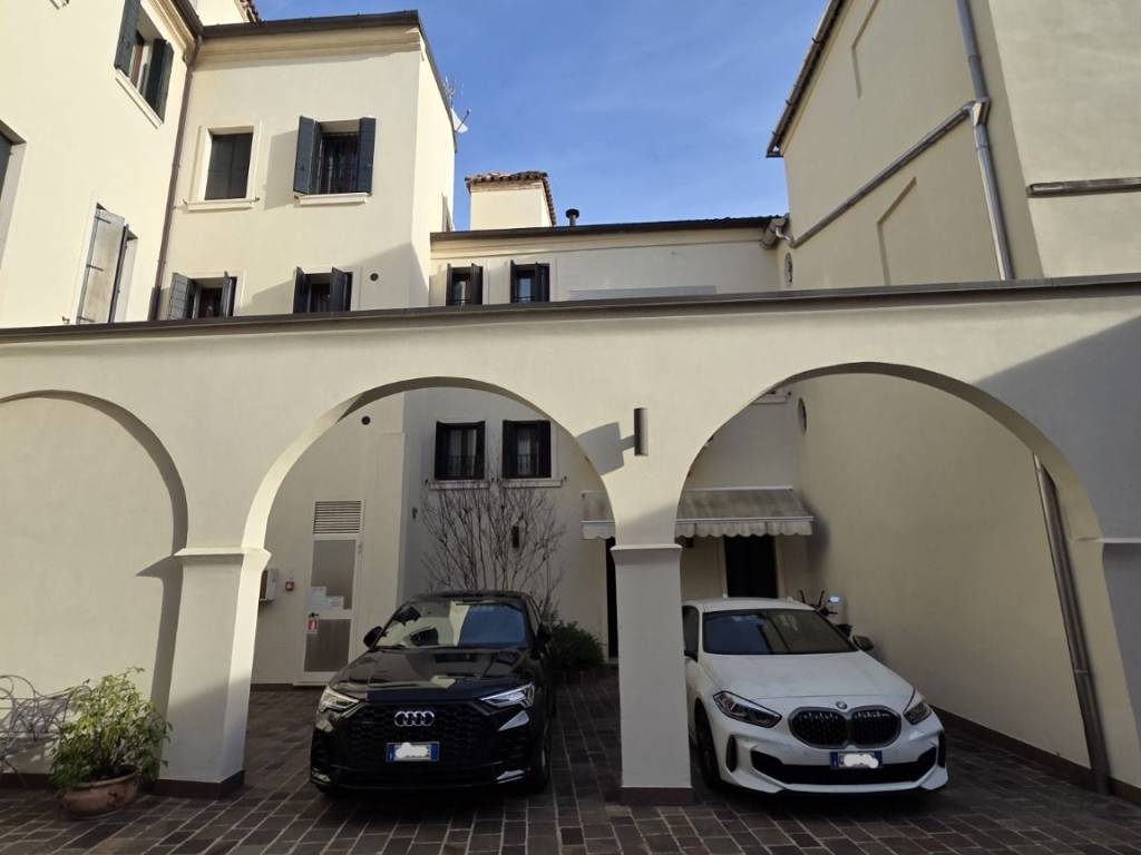 casa indipendente in vendita a Padova in zona Savonarola