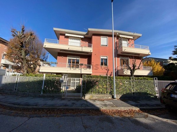 casa indipendente in vendita a Padova in zona Sant'Osvaldo / Santa Rita