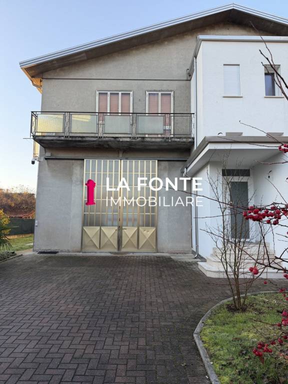 casa indipendente in vendita a Padova in zona Torre