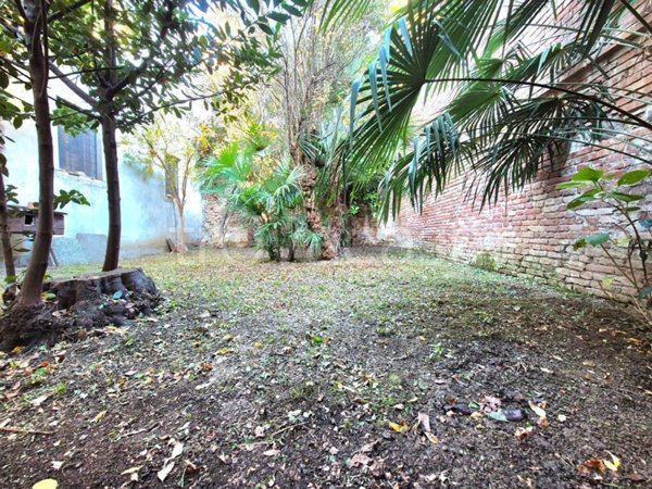casa indipendente in vendita a Padova in zona Centro Storico