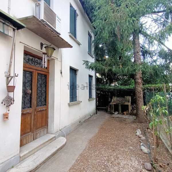 appartamento in vendita a Padova in zona Porta Trento